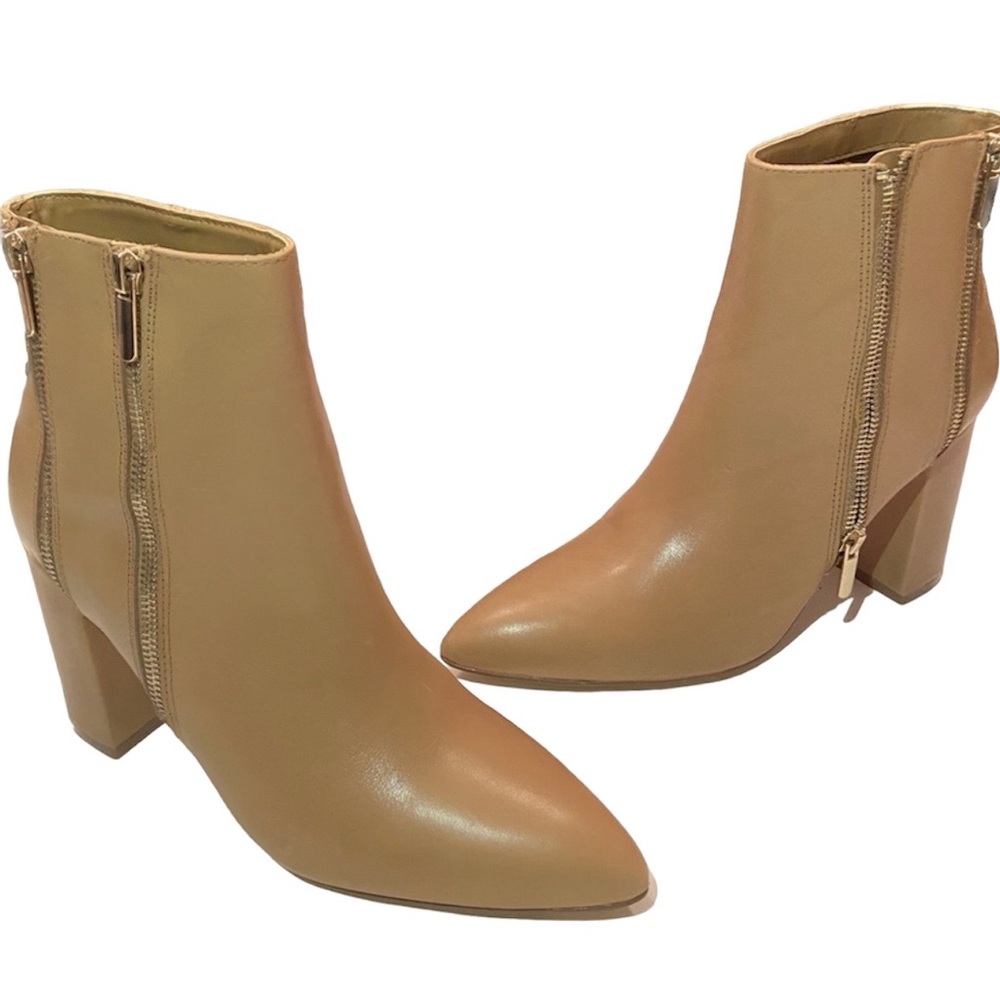 Fergie boots - side double zippers -size 9.5